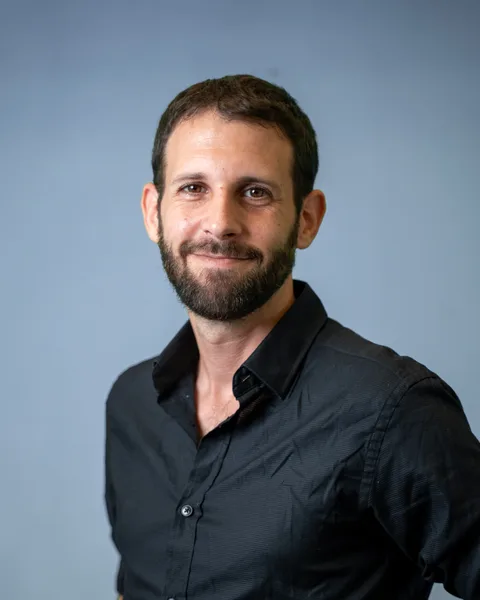 Tom Raz - product builder, Tel Aviv